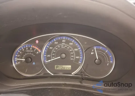 2010 Subaru Forester 2.5X z USA, uszkodzony, nr VIN JF2SH6BC7AH913855